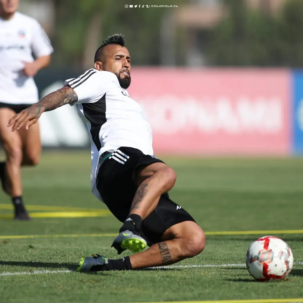 Arturo Vidal sorprendió en los entrenamientos. | Imagen: Colo Colo.