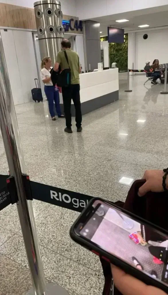 Stöhwing abordó un vuelo comercial de Río de Janeiro a Santiago.