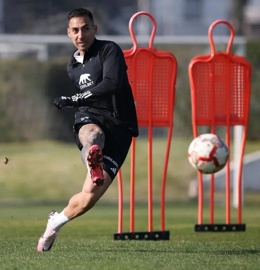 Javier Correa se convirtió en el primer refuerzo del Cacique en el pasado mercado de pases. Foto: Colo Colo.