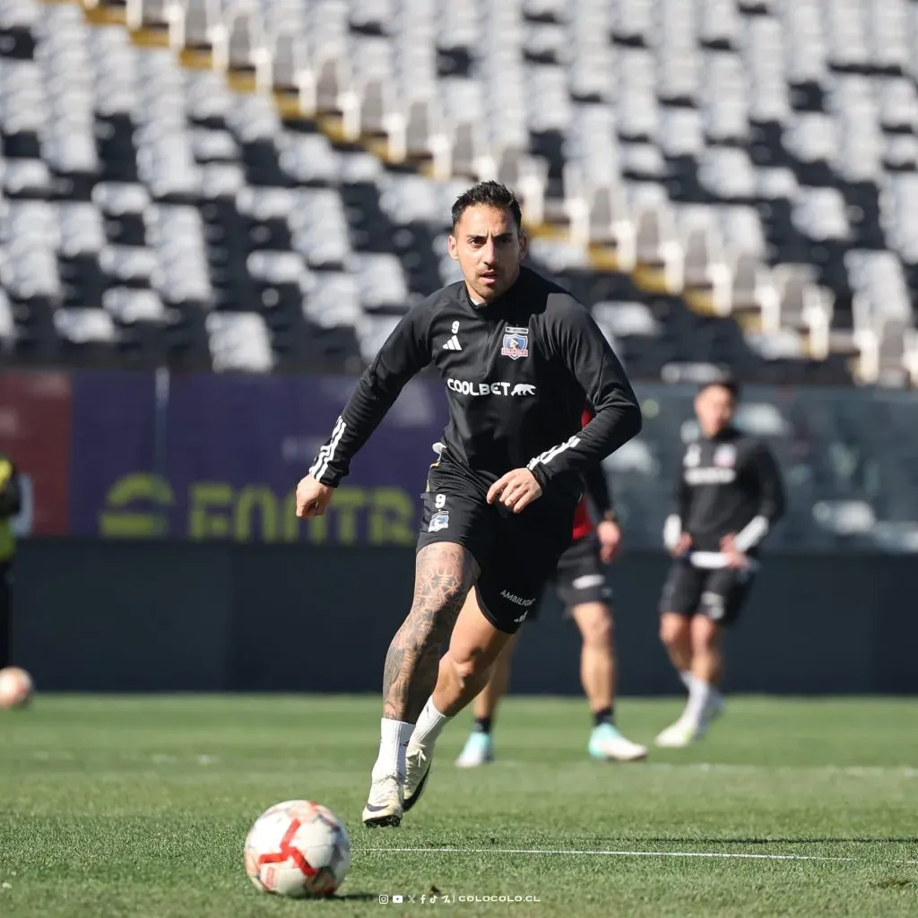 Javier Correa en los entrenamientos. (Foto: Colo Colo)