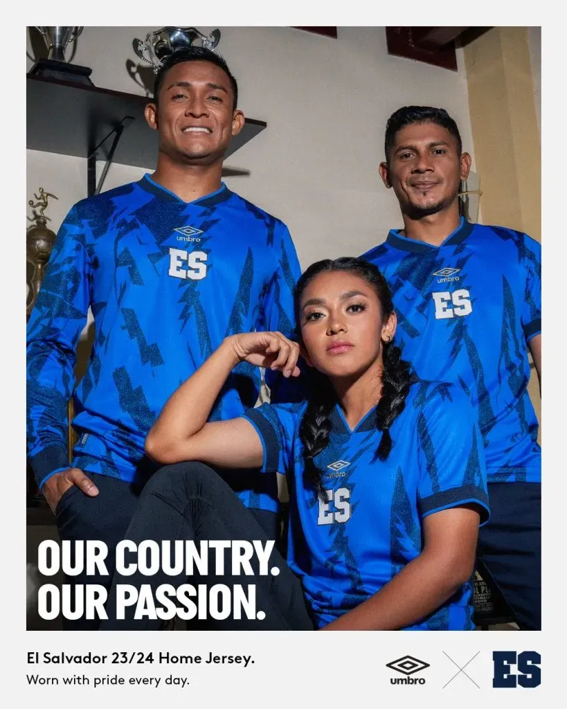 Camiseta titular de la Selección de El Salvador para la temporada 2023-24 (Foto: Fesfut)