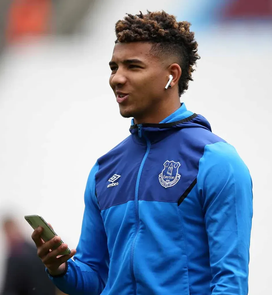 Mason Holgate está convocado en Jamaica.