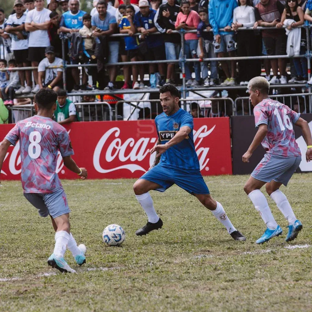 Figuras como Carlos Tévez participaron de la Copa Potrero 2024.