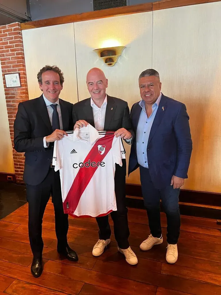 Villarroel, Infantino y Tapia. Foto: Prensa River