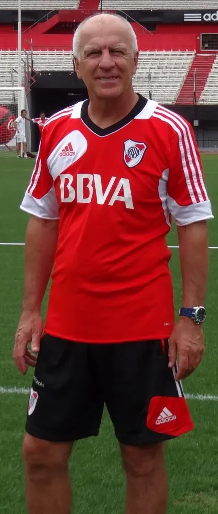 Ricardo Lazbal.