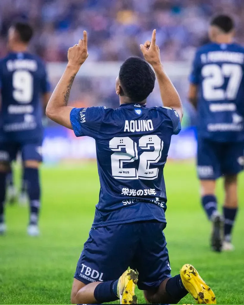 Vélez ganó y le sacó cinco puntos a sus perseguidores en la Liga Profesional, a la espera de que jueguen Talleres y Huracán.