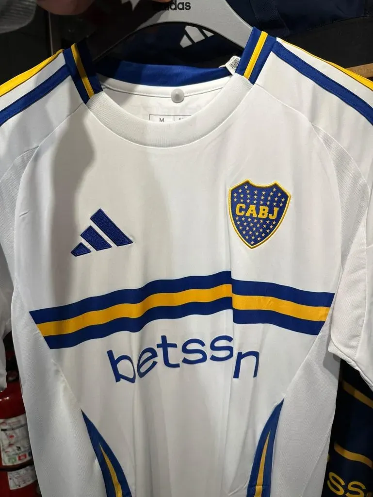 La nueva camiseta suplente de Boca.