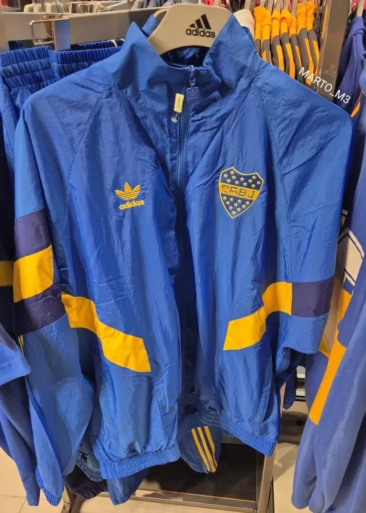 El otro modelo de campera que sacó adidas. Foto: @marto_m3