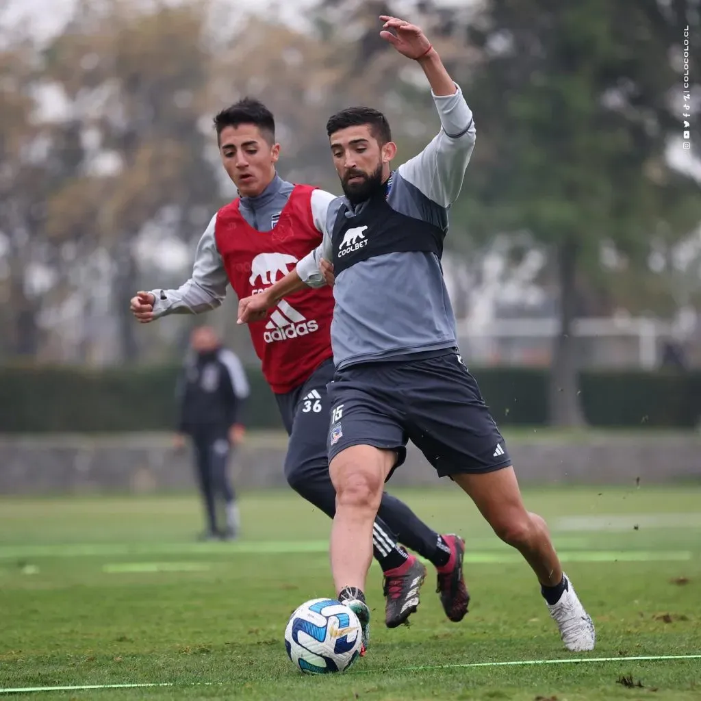 Emiliano Amor se entrenó con sus compañeros haciendo fútbol y se acerca a su esperado regreso a las canchas. Foto: Comunicaciones Colo Colo.