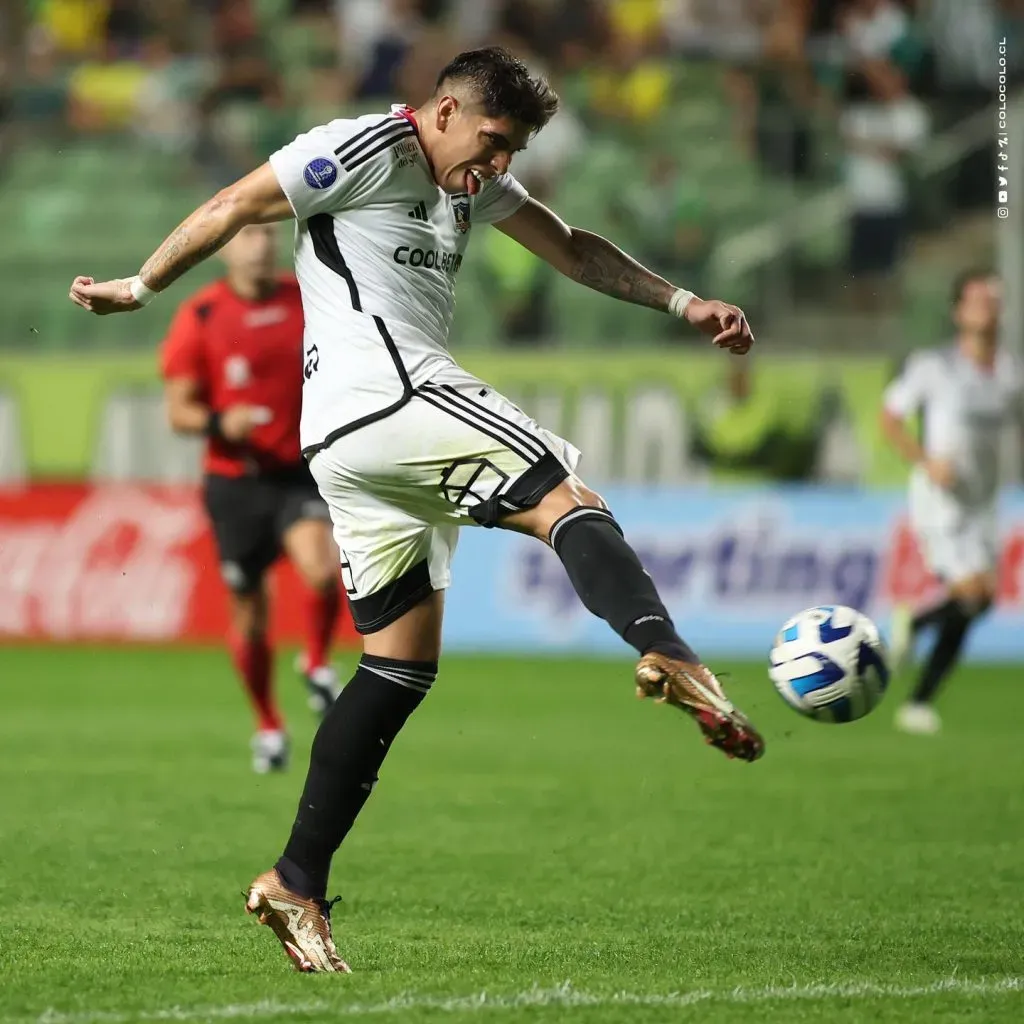 Carlos Palacios llamó a la unión en Colo Colo tras quedar eliminados de Sudamericana. Foto: Comunicaciones Colo Colo.