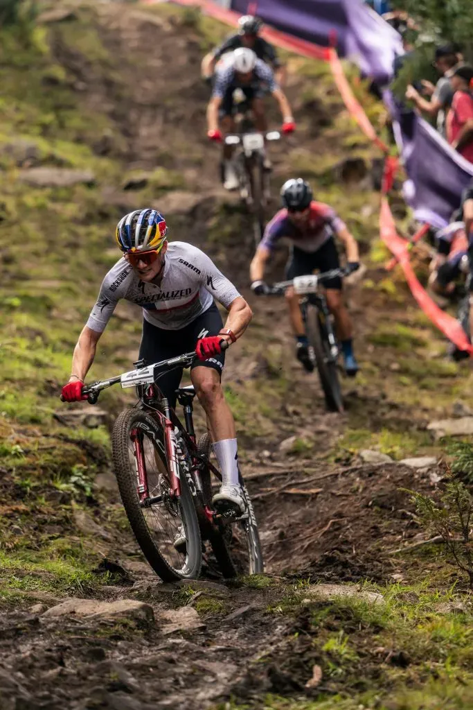 Martín Vidaurre cierra este fin de semana su participación en el Mundial UCI Cross Country en Canadá. Foto: Red Bull Content Pool.