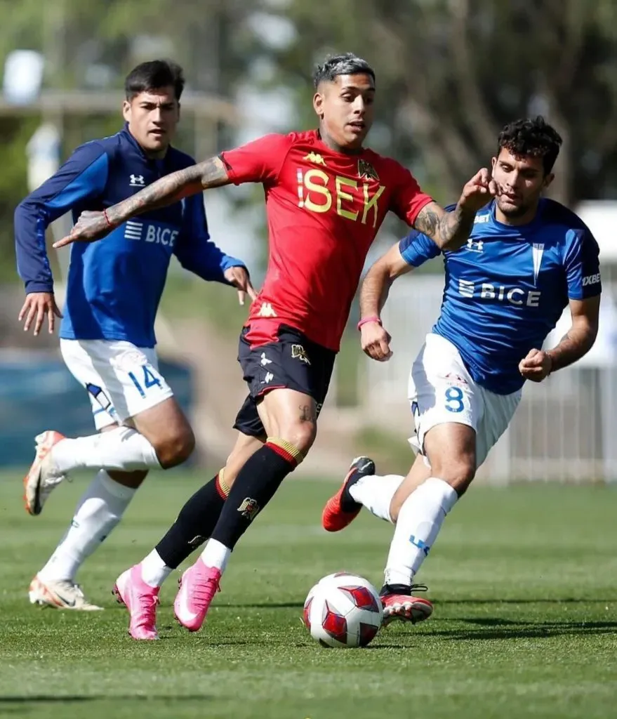 Unión Española goleó 5-0 a la UC en un partido amistoso jugado en San Carlos de Apoquindo. | Foto: Instagram Unión Española