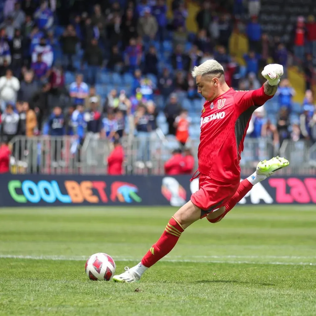 Campos se mostró con confianza en el amistoso ante Huachipato. Foto: U. de Chile