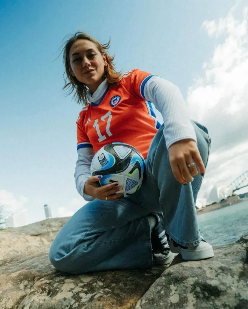 Grace Lazcano desea la profesionalización total del fútbol femenino en Chile.