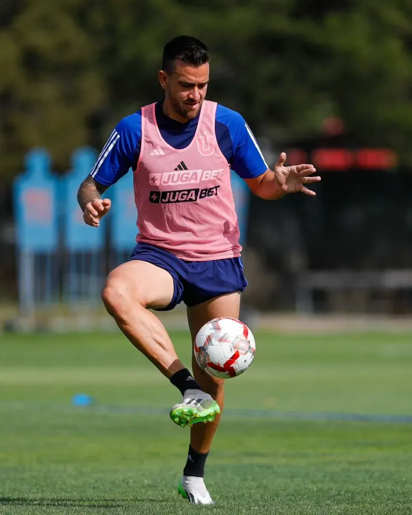 Matías Zaldivia, referente de la U, en la pretemporada del Chuncho.