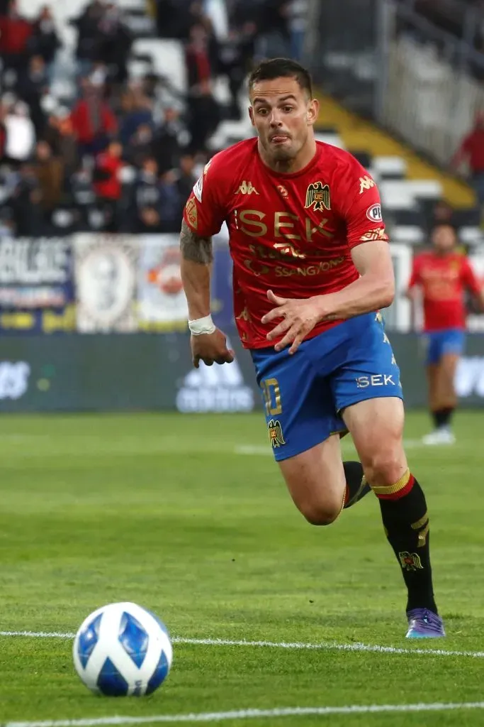 Octavio Rivero durante su última etapa en Chile, con Unión Española (Photosport)