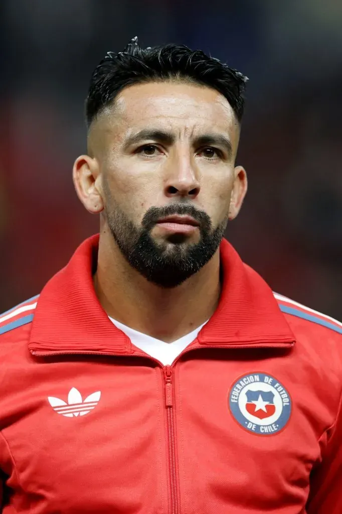 Mauricio Isla será nuevo refuerzo de Colo Colo (Photosport)