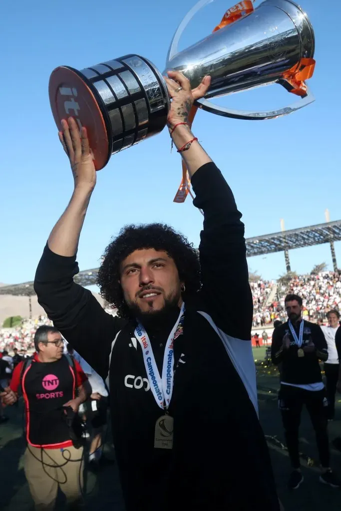 Maximiliano Falcón clave en los títulos que ganó Colo Colo en 2024 (Photosport)