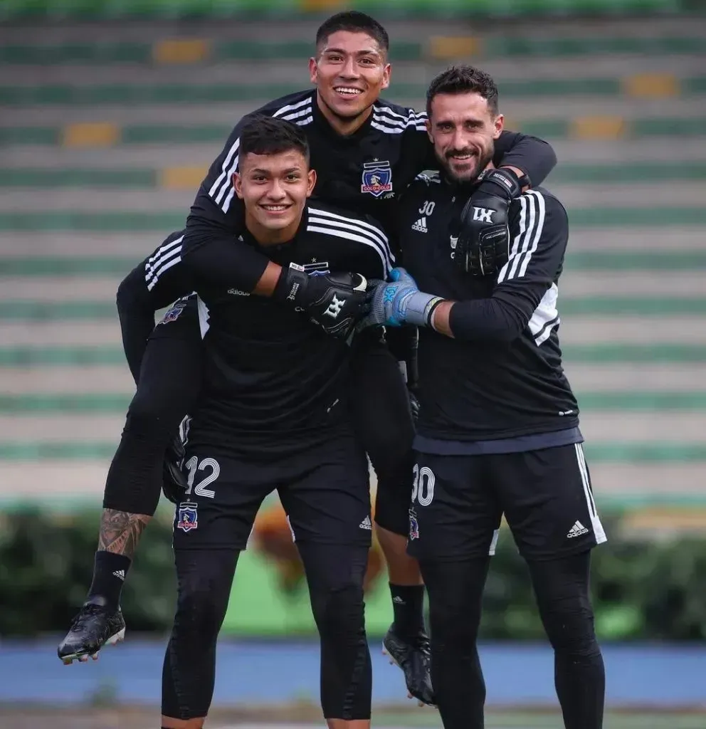 Eduardo Villanueva, Brayan Cortés y Fernando De Paul (Colo Colo)