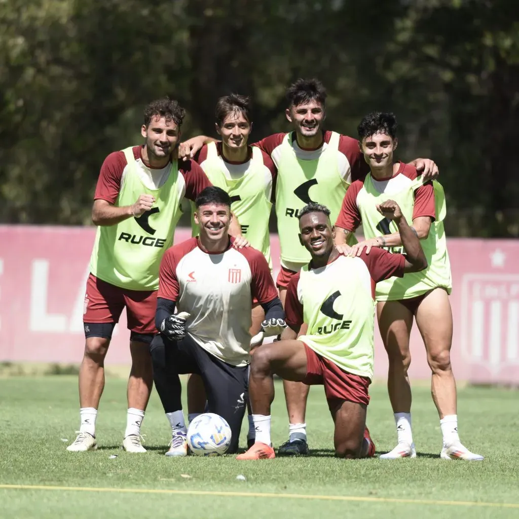 Javier Altamirano estuvo hasta el lunes en la pretemporada en Argentina. Foto: Estudiantes.