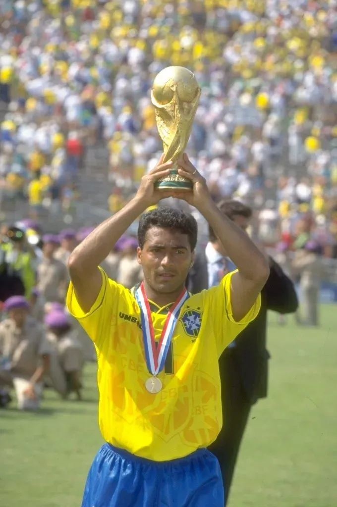Romario con la Copa del Mundo de Estados Unidos 1994. Imagen: Getty