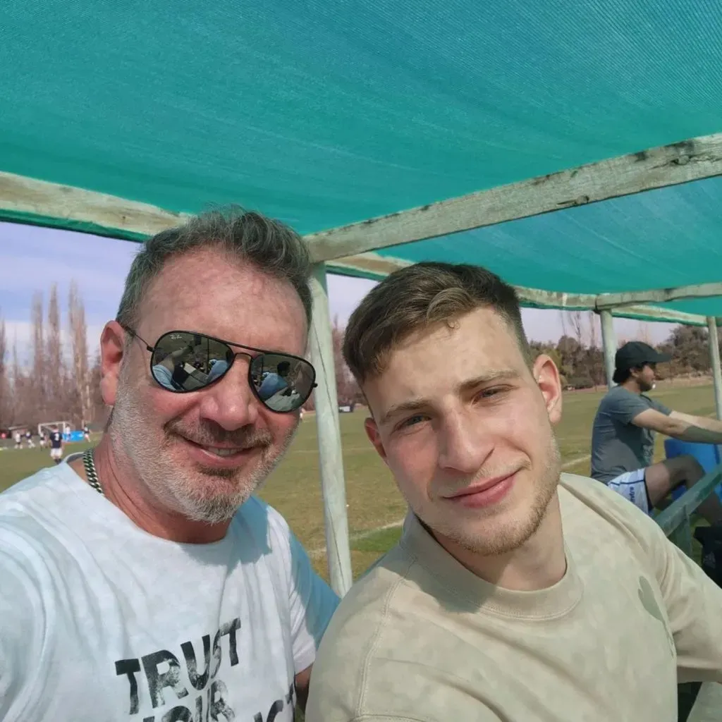 Marcelo Barticciotto junto a su hijo Bruno, con quien es muy cercano