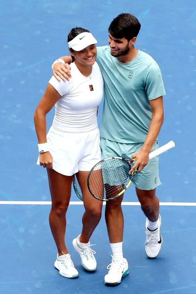 Emma Raducanu y Carlos Alcaraz en los dobles mixtos del US Open (Getty Images).