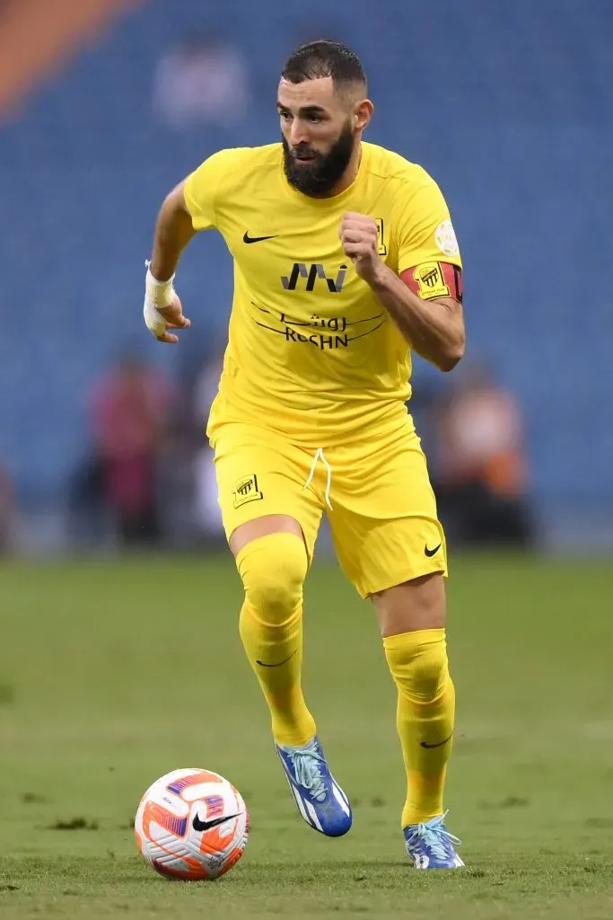 Benzema em ação pelo Al Ittihad, da Arábia Saudita. Foto: Justin Setterfield/Getty Images