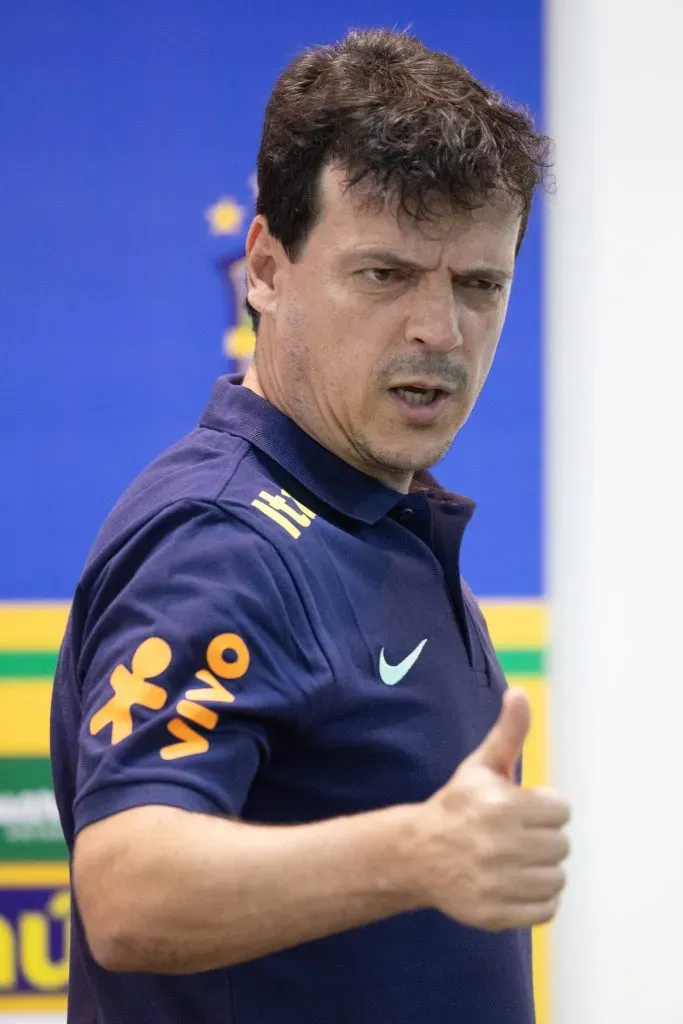 Diniz não empolga na Seleção Brasileira. Foto: Gil Gomes/AGIF