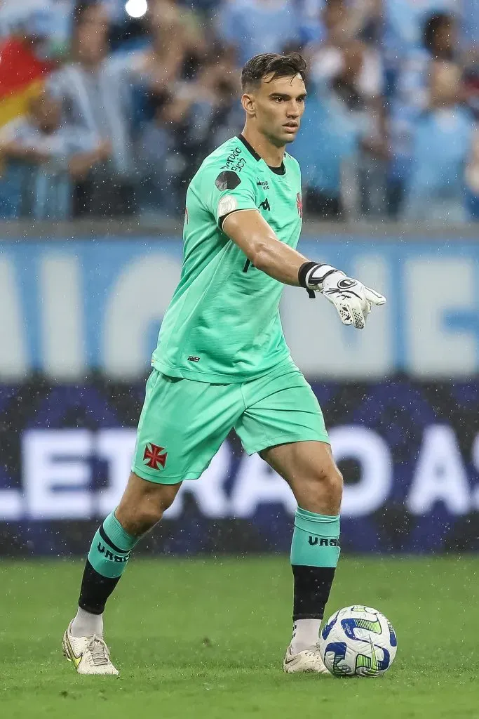 Léo Jardim é pedido na Seleção Brasileira. Foto: Pedro H. Tesch/Getty Images