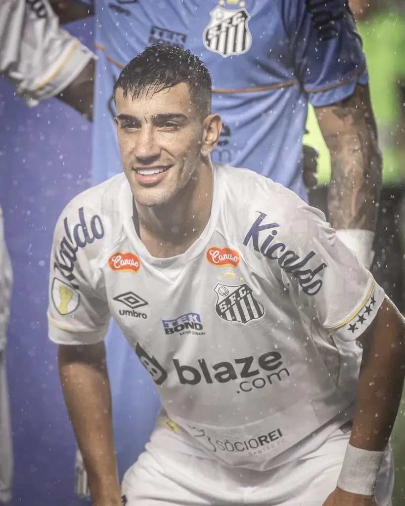 Pedrinho | Foto: Raul Baretta/ Santos FC.