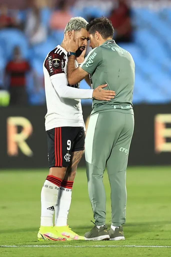 Gabigol e Abel Ferreira na final da Libertadores de 2021. Foto: Buda Mendes/Getty Images