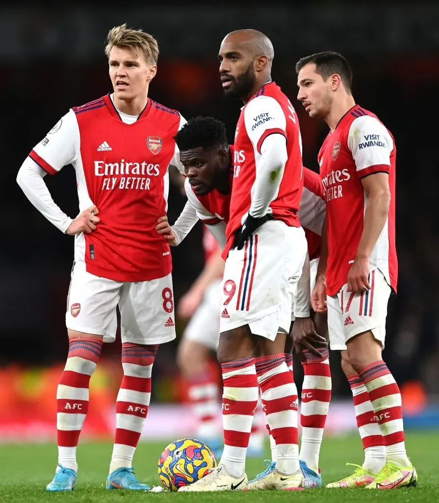 Alexandre Lacazette, Thomas Partey, Martin Odegaard e Cedric Soares, do Arsenal em 2022 (Photo by Shaun Botterill/Getty Images)