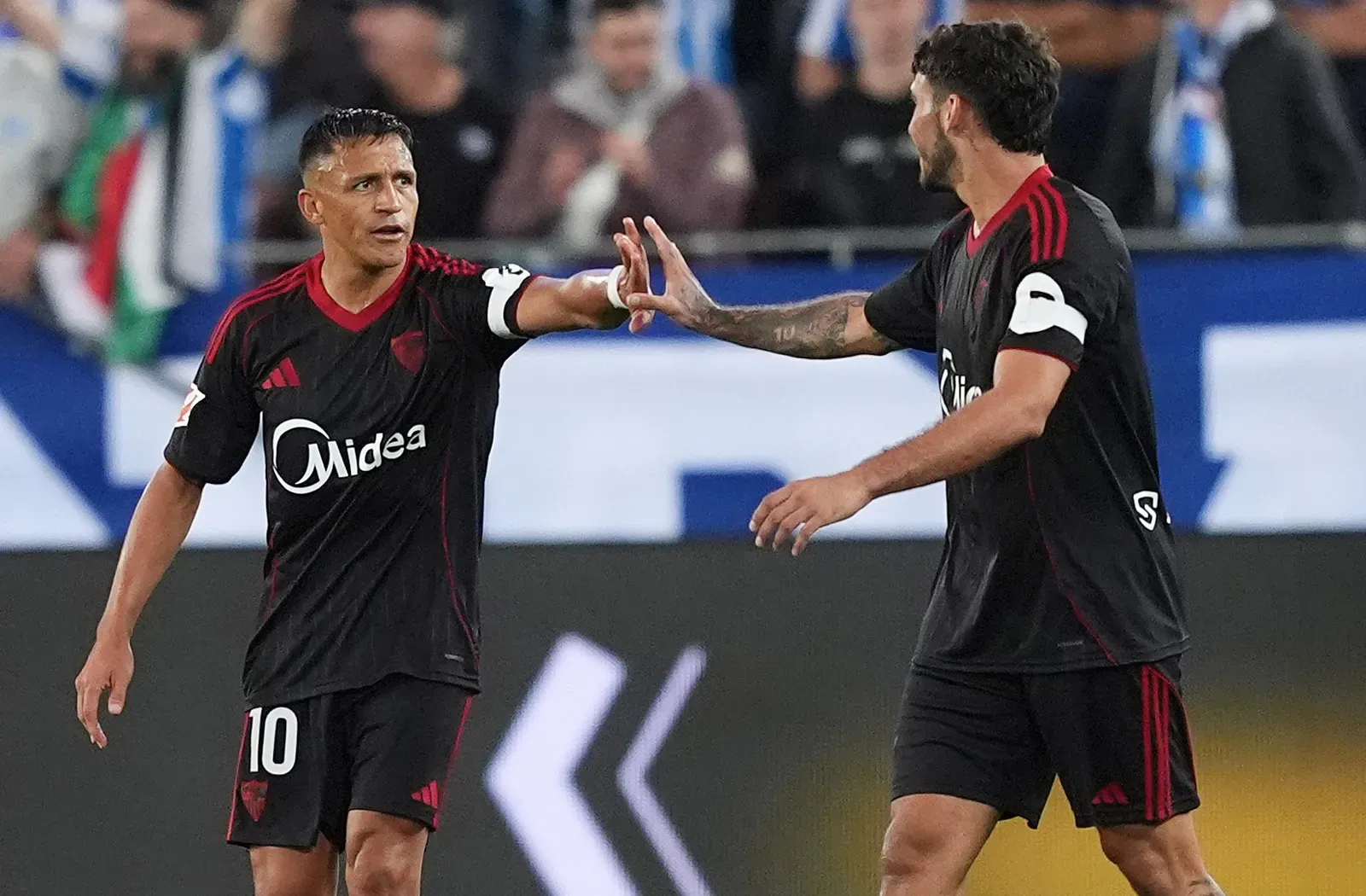 Alexis volvería a la titularidad en el Sevilla.