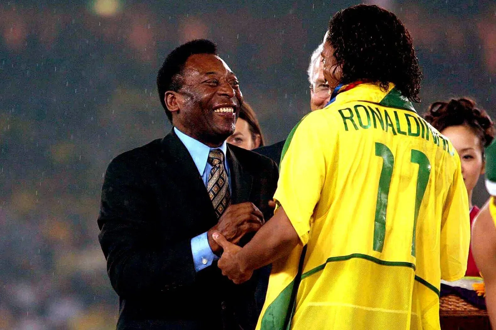 Dinho confiesa que Pelé fue su inspiración en el fútbol – IMAGO