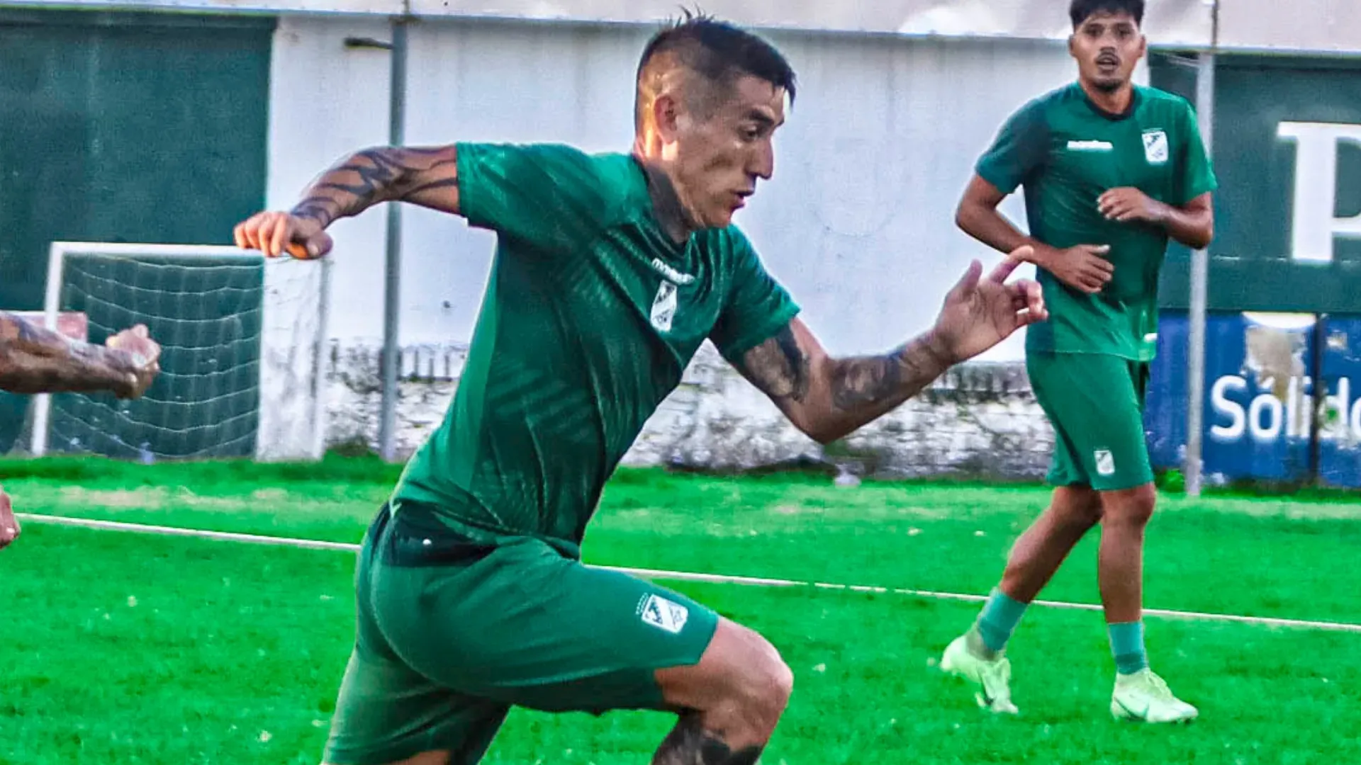 Ricardo Centurión durante su paso por el fútbol boliviano. (Foto: Prensa Oriente Petrolero)