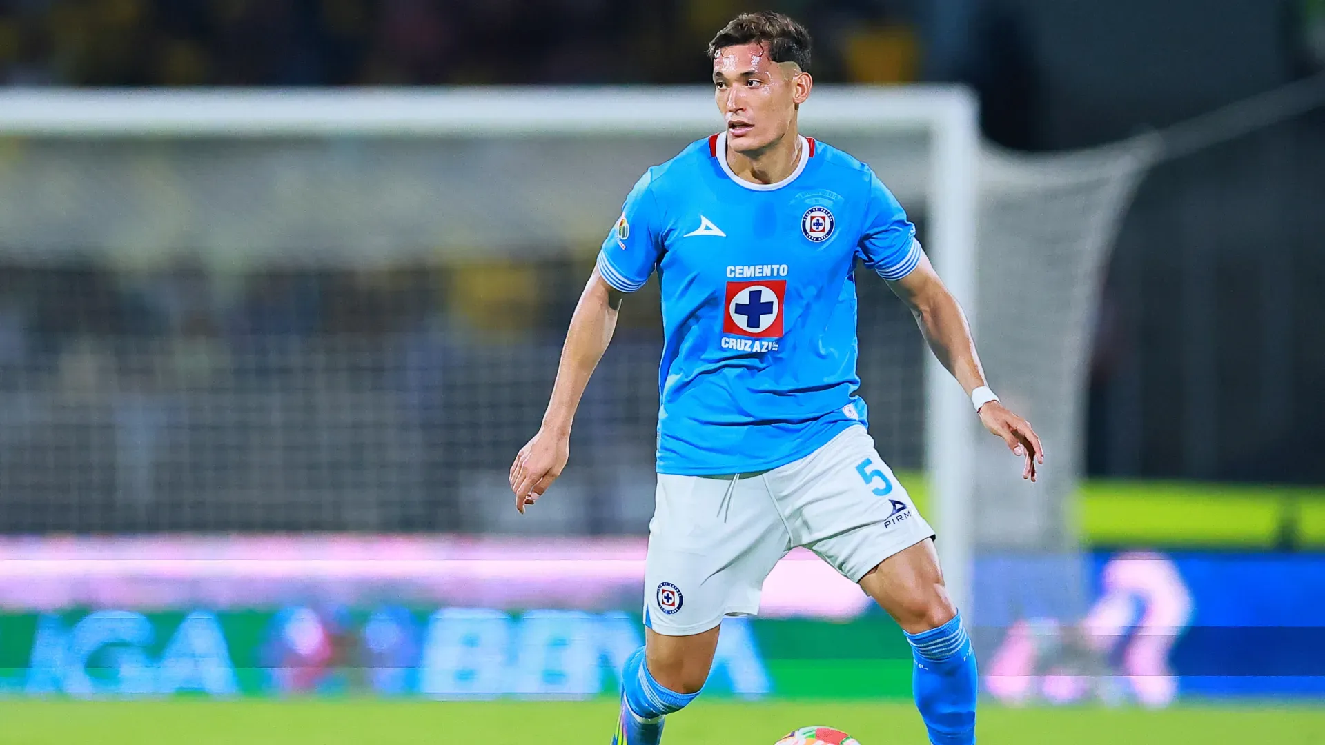 Jesús Orozco irá defalcar o Cruz Azul – Foto: Manuel Velasquez/Getty Images