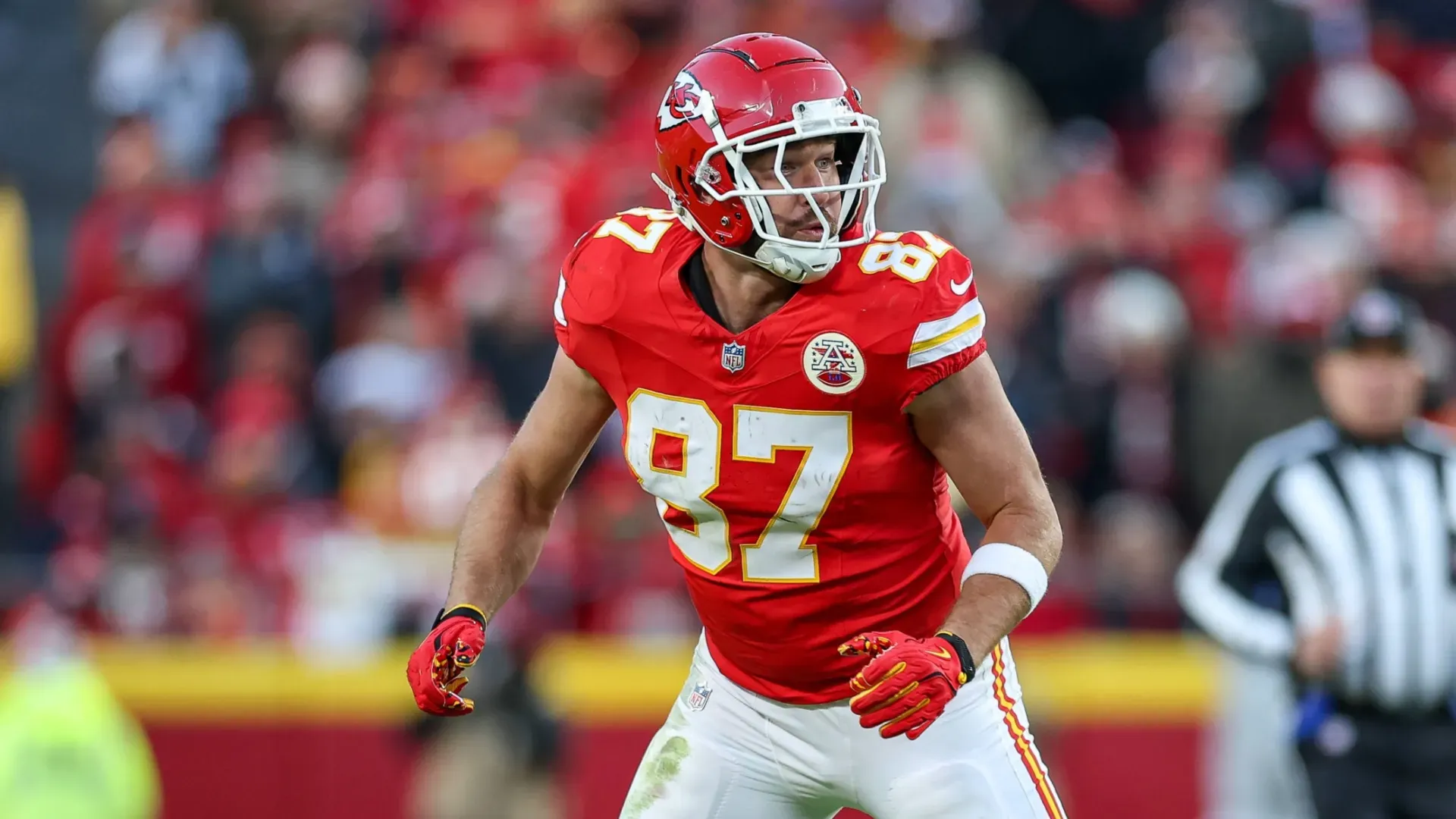 Kansas City Chiefs tight end Travis Kelce (87) during a game against the Las Vegas Raiders at GEHA Field at Arrowhead Stadium in Kansas City, MO.