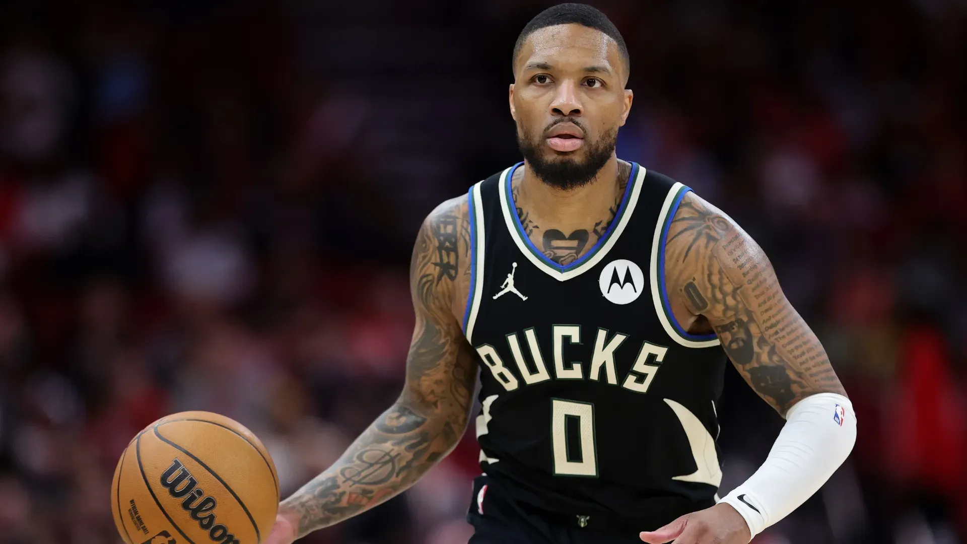 Damian Lillard during a Milwaukee Bucks game.