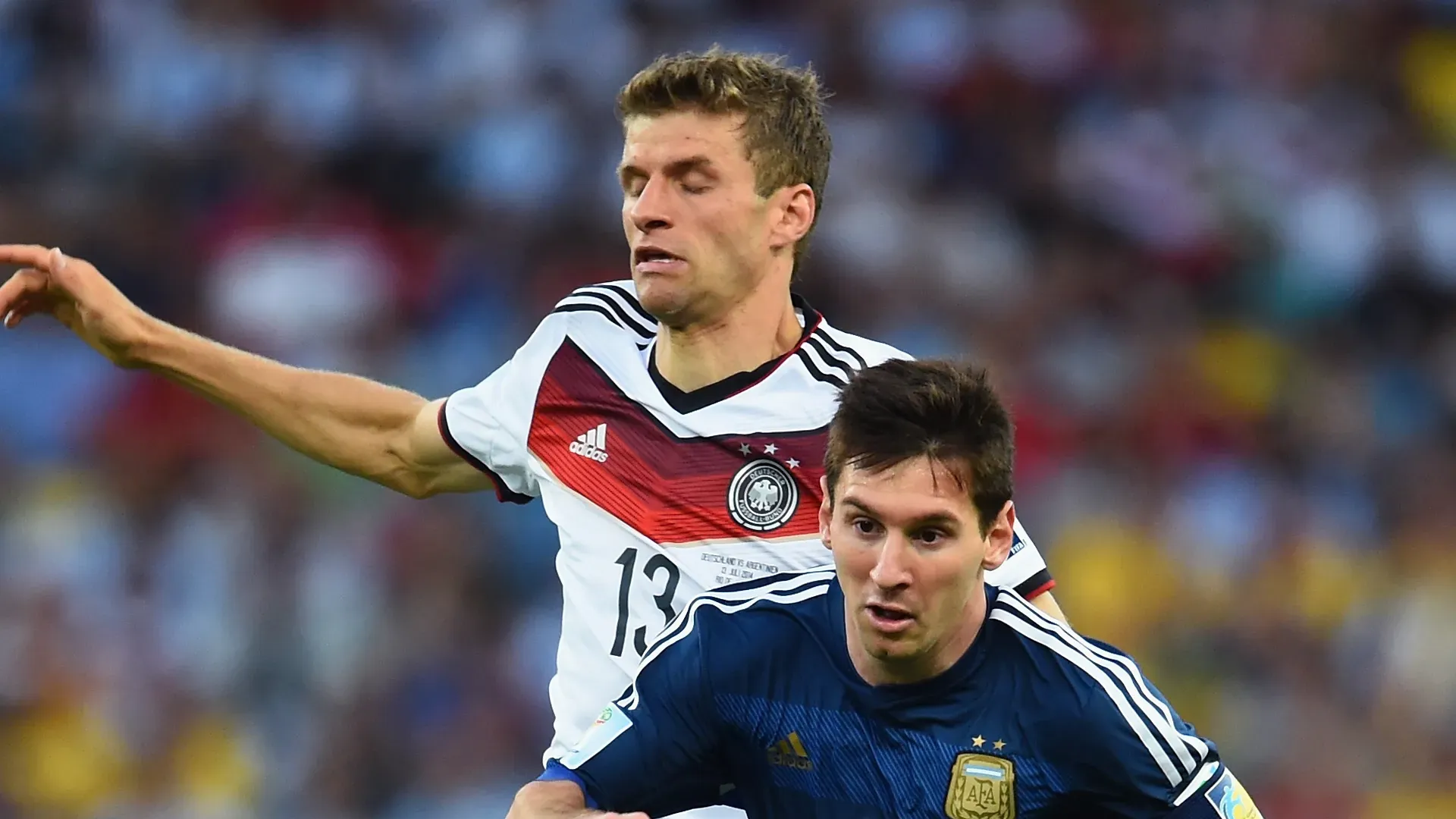 Lionel Messi and Thomas Müller during the 2014 World Cup final.