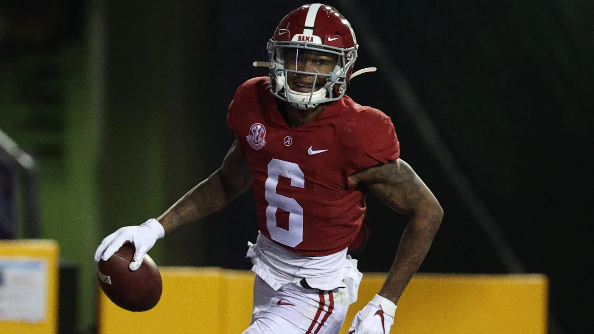 DeVonta Smith (Source: Chris Graythen/Getty Images)