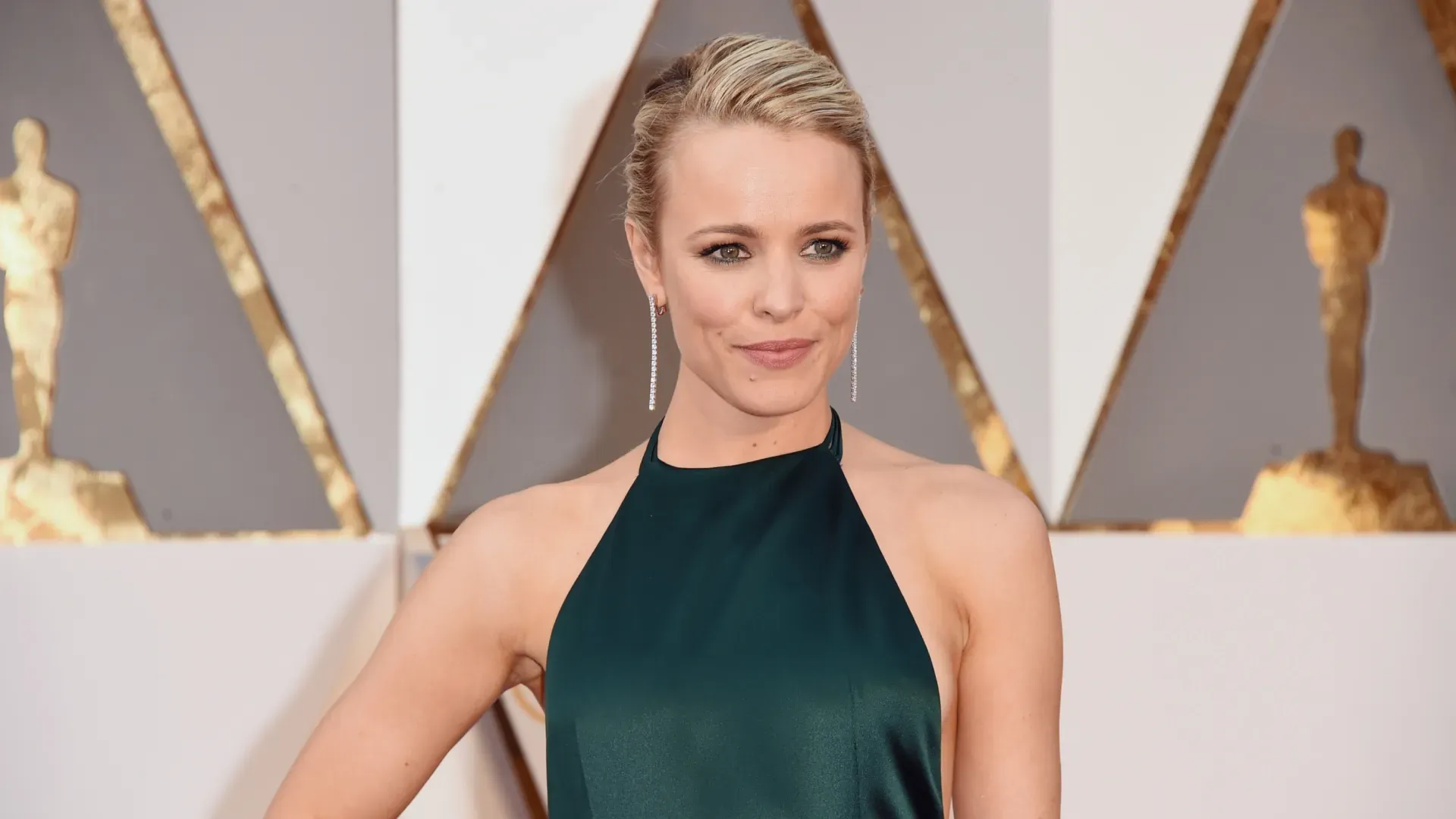 Actress Rachel McAdams attends the 88th Annual Academy Awards at Hollywood &amp; Highland Center on February 28, 2016 in Hollywood, California. (Photo by Jason Merritt/Getty Images)
