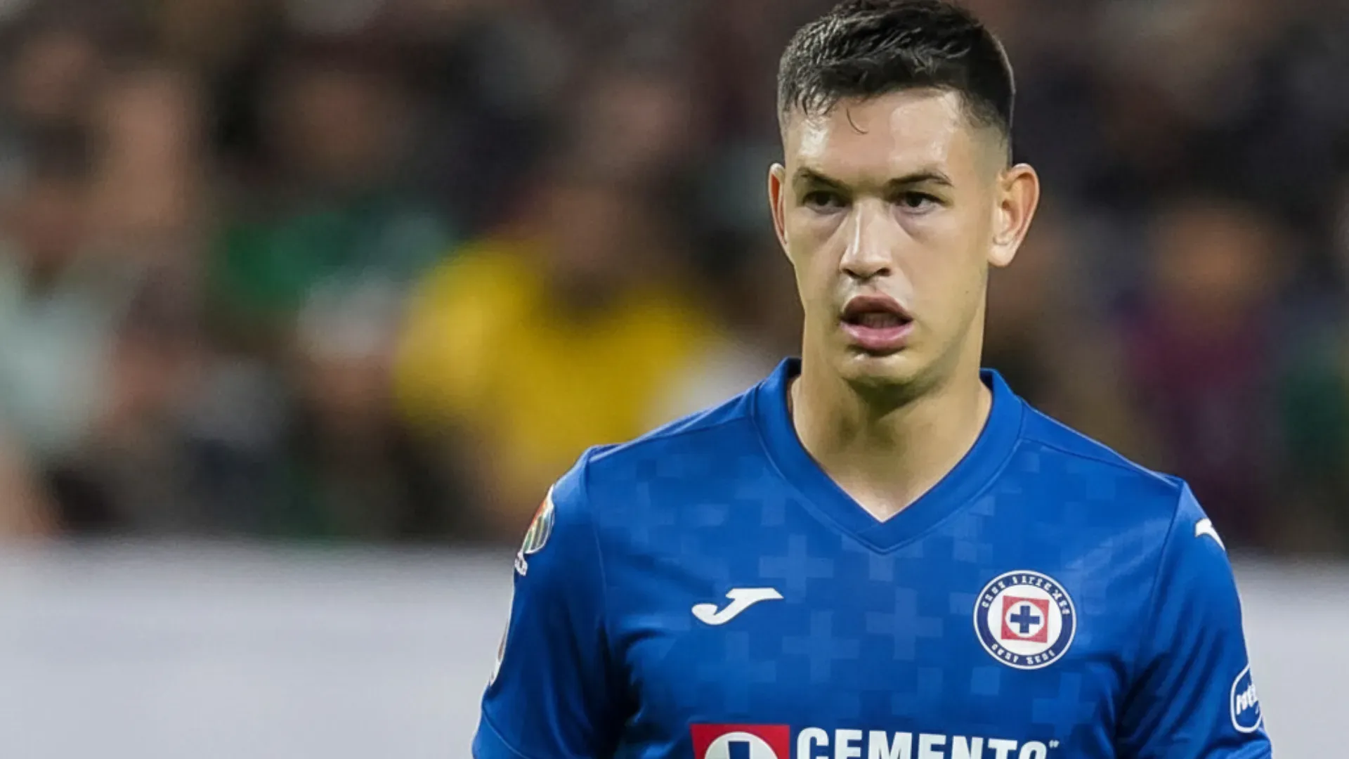 El defensor suena fuerte para nutrir la zaga celeste.