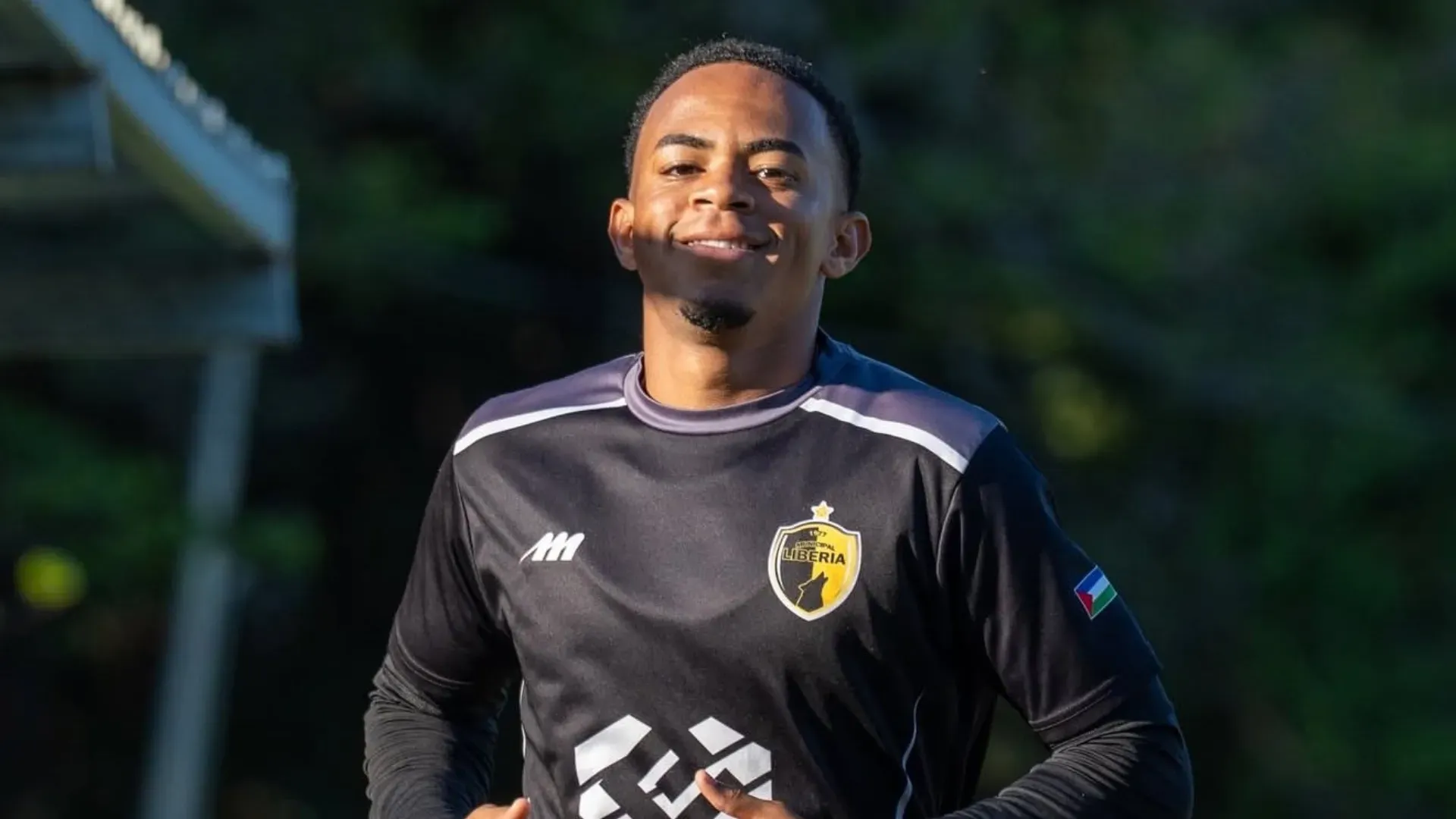 Shawn Johnson no regresará a Herediano.