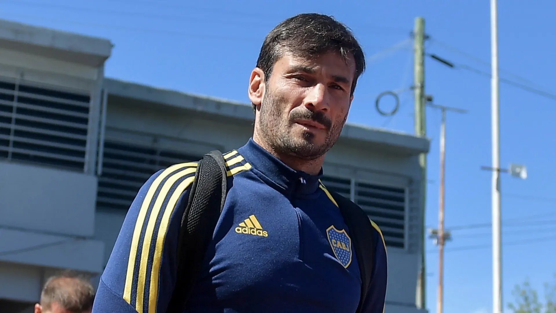 Javi García acordó su continuidad en Boca.
