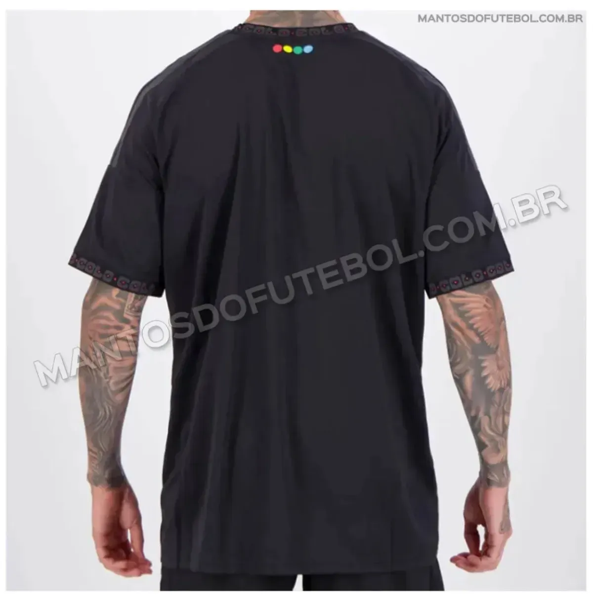 La camiseta alternativa de Colo Colo 2026.