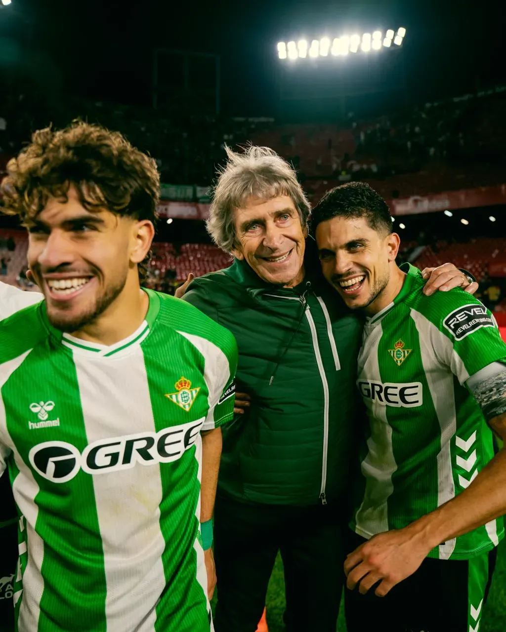Manuel Pellegrini sigue haciendo historia con el Real Betis. Foto: Betis.