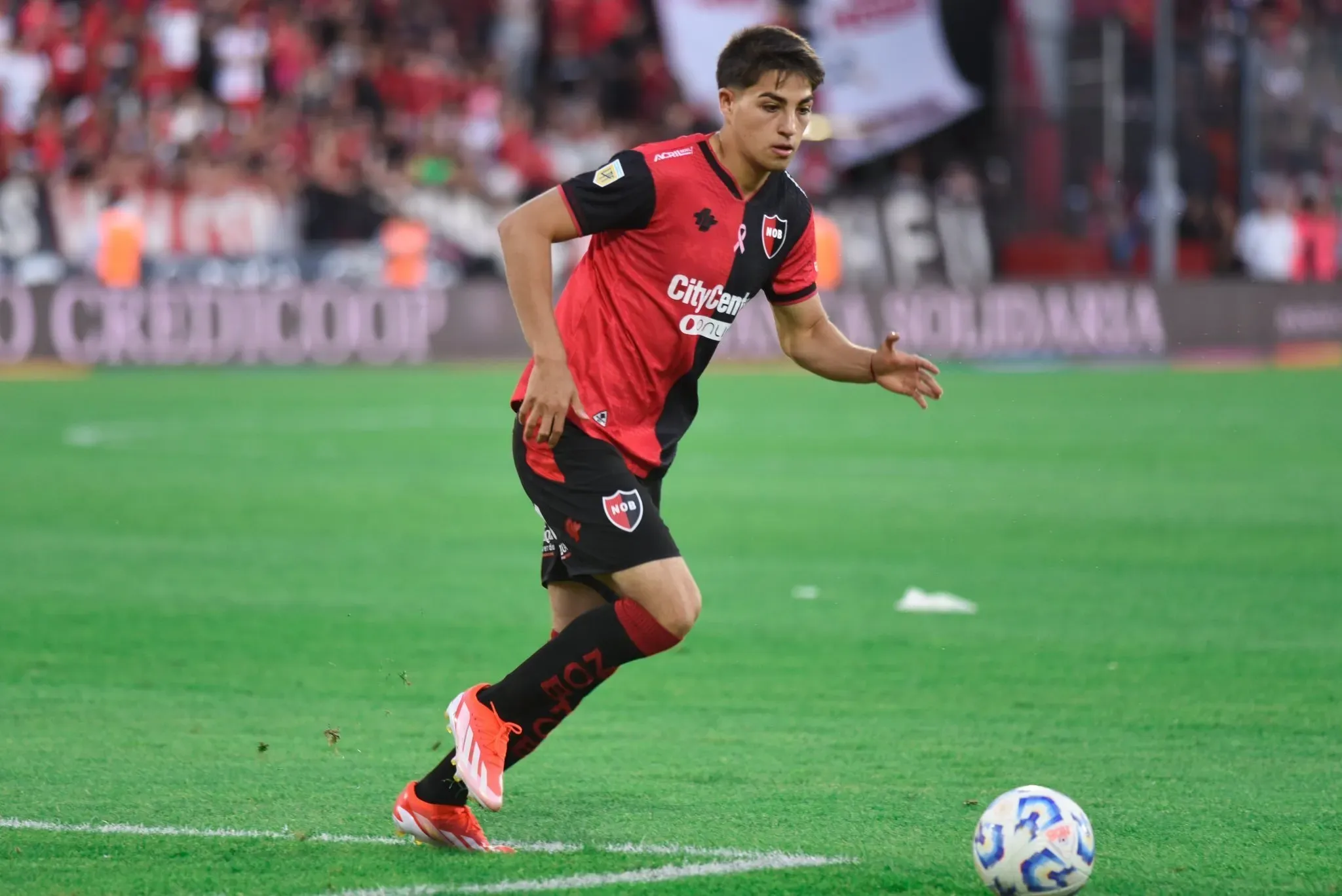Newell’s ya planteó a Valentino Acuña renovar hasta diciembre de 2027.