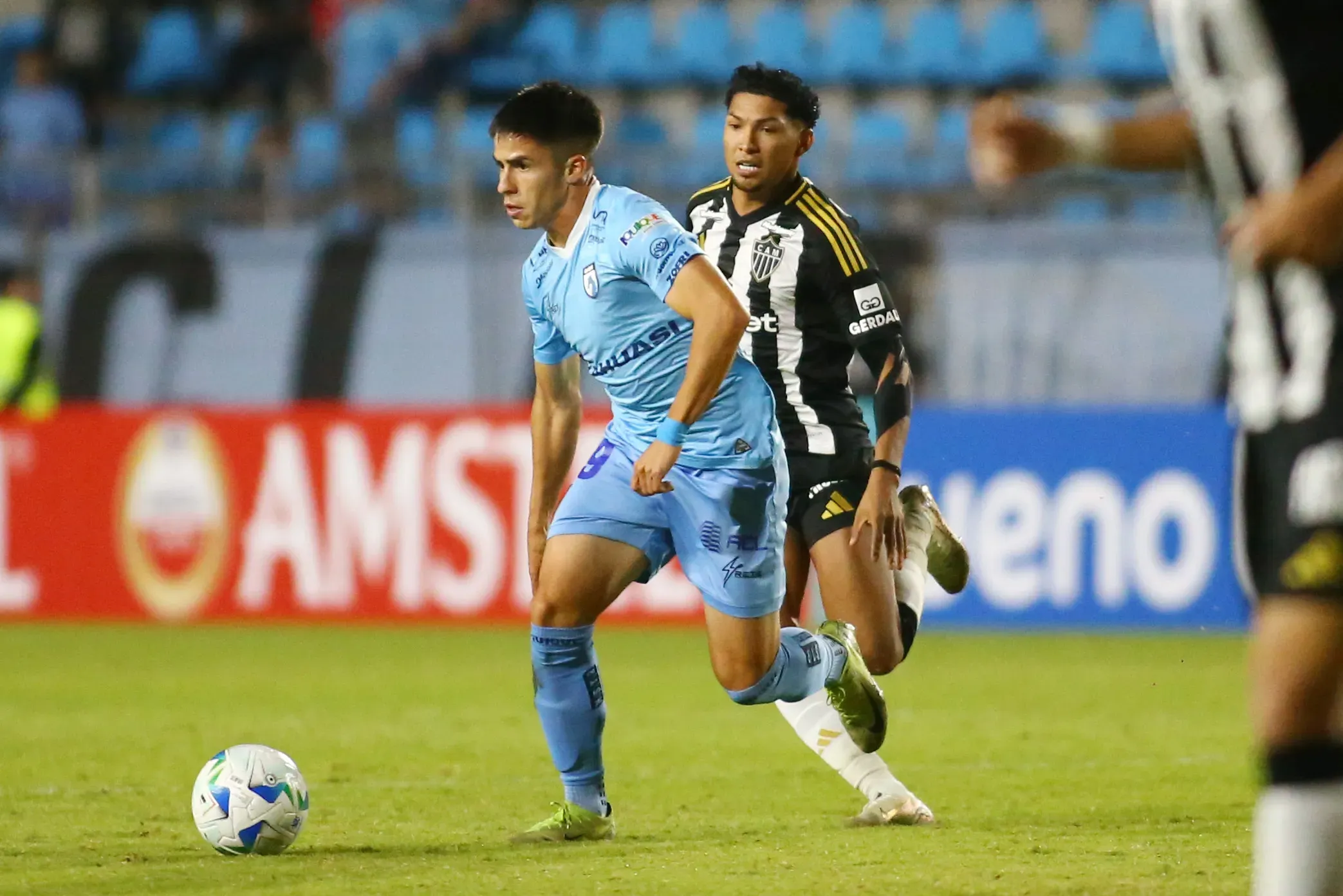 Matías Moya no seguirá en Deportes Iquique y debe volver a Colo Colo | Foto: Photosport