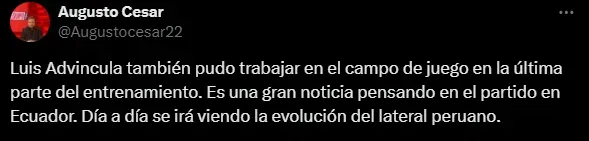 Advíncula trabaja en el campo de juego.